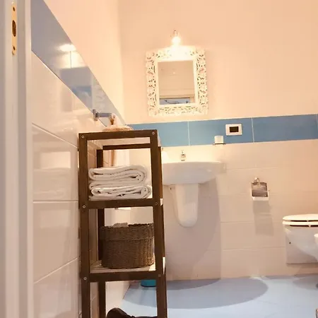 ベッド・アンド・ブレックファスト B ＆ B ネアポリス ベリーニ