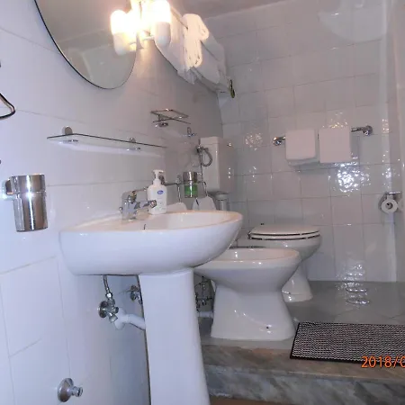 La Residenza Chiaia Short Let Via Chiaia 82 Appartamento Napoli