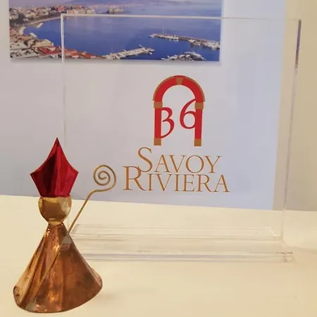Savoy Riviera ゲストハウス 2*