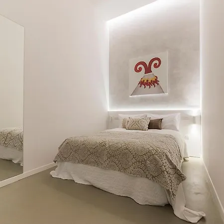 A Misura Duomo & - Ls * Νάπολη