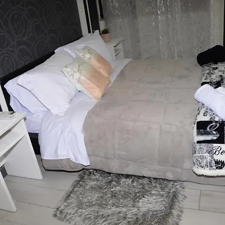 Bed & Breakfast L'aurora Naples