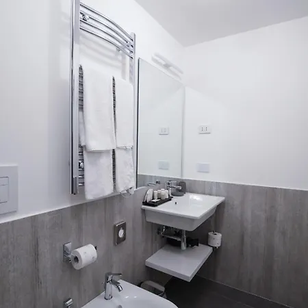Bed & Breakfast Lionora Naples
