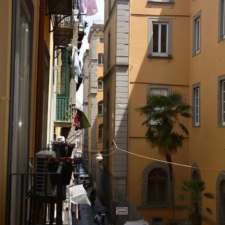 Domus 25 2* Νάπολη