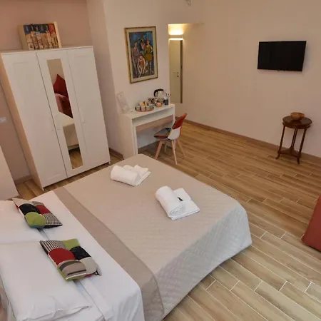 Casazeni *