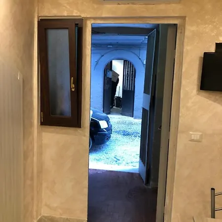 Bed & Breakfast Ciro House