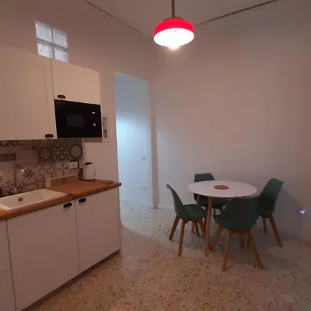 Apartment Palazzetto Di Neubourg Neapel