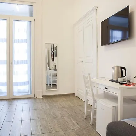Bed & Breakfast Martucci Avenue Neapel