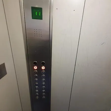 Neapolitan Skyscraper Prázdninový dům