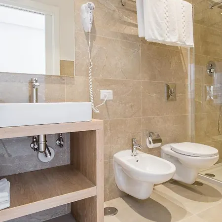 Bed & Breakfast Lux Caracciolo Naples