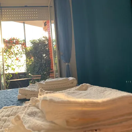 Easyhomeinnaples 3*