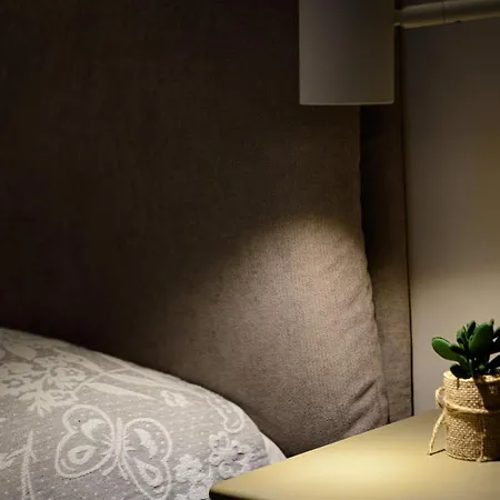 Dimorart Design In Napels