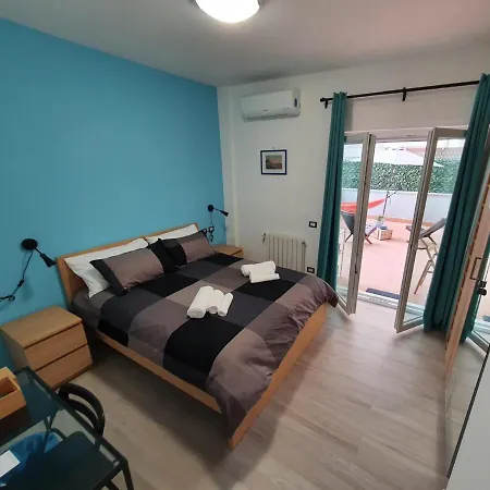@home Νάπολη