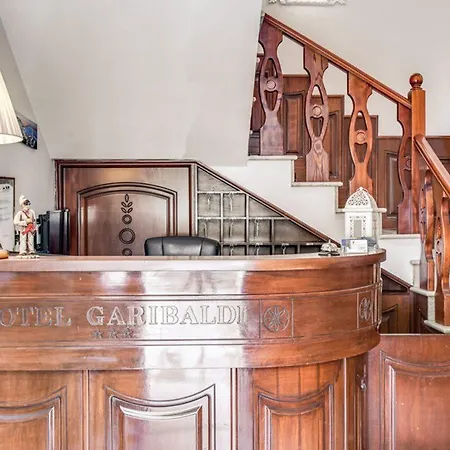 Hotel Garibaldi Napoli