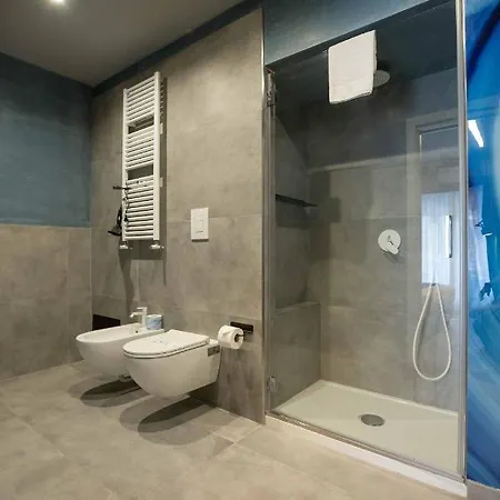 Lady Diamond By Dimorra Guest house *