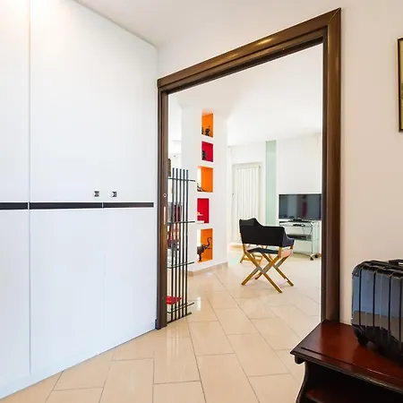 N'attic A Vomero Penthouse Terrace By Napoliapartments ナポリ