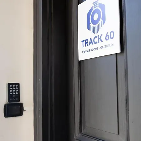 Guest house Track 60 - Private Garibaldi *
