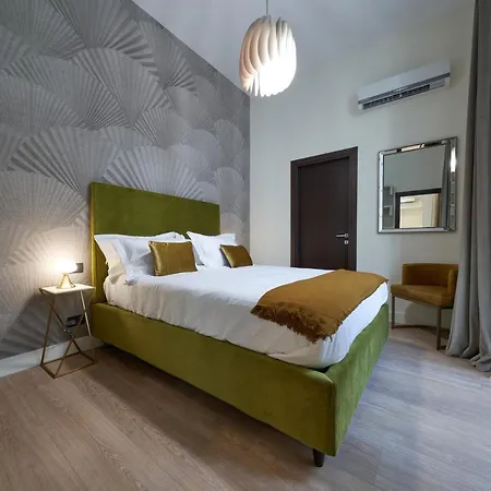 The One Luxury Apartment *