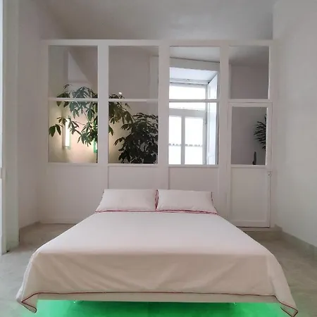 ベッド・アンド・ブレックファスト Casa Celeste Aida
