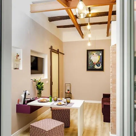 Apartment Vicky's Luxury *