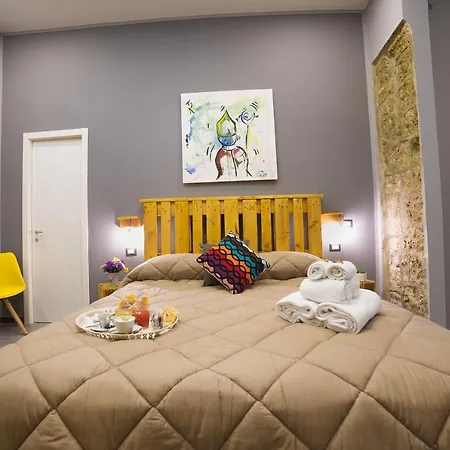 Guest house Toledo H, Historical Center, By Clapa Group *
