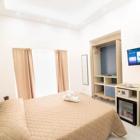 Royal H Umberto I, Centro, By Clapa Group 게스트하우스 나폴리