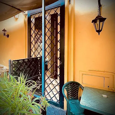 Palazzo Solimena * Napoli