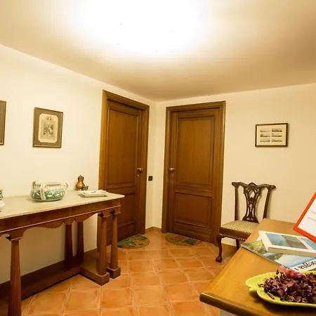 San Gregorio Luxury Apartment *