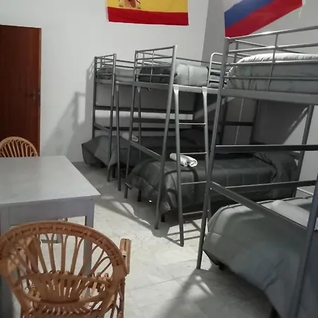 Dama Hostelbb Hostel Naples