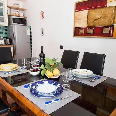 San Gregorio Luxury Apartment