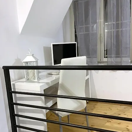 Bed & Breakfast Royal Red Napoli