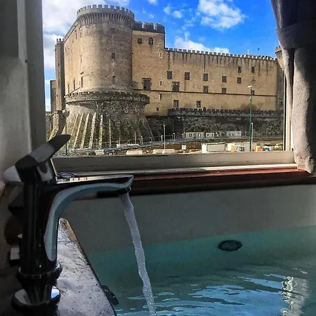 Covo Degli Angioini Bed & Breakfast 4*