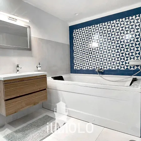 Il Molo * Nápoly