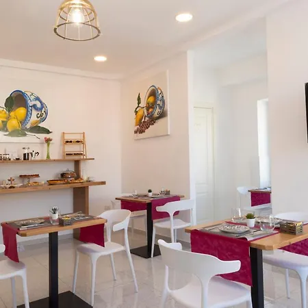 Le Angioine Bed & Breakfast 2*