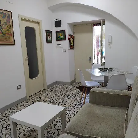 Maison Zio Bruno A' Scalinatella * Naples