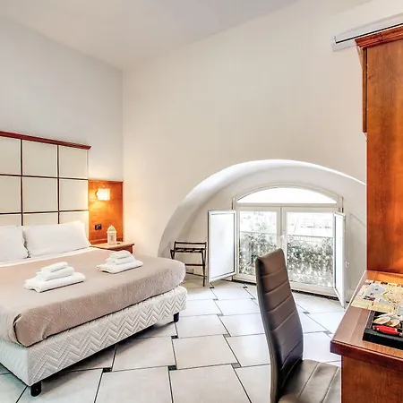 Hotel Garibaldi Napoli