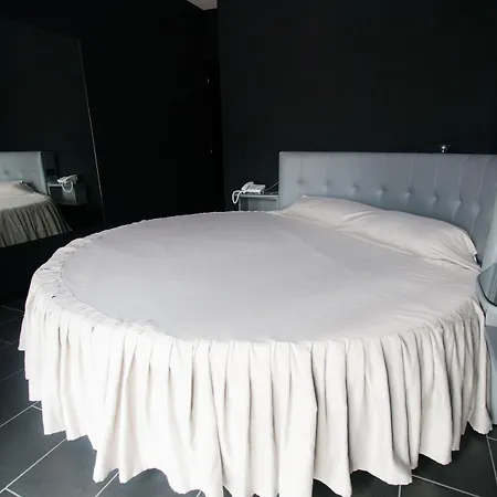 Fly Boutique Hotel Napoli