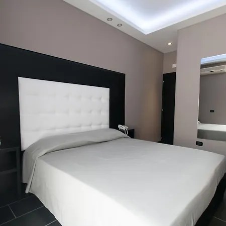 Hotel Fly Boutique 3*