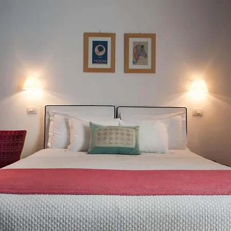 Bed & Breakfast Attico Partenopeo 4*