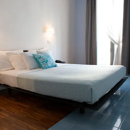 Attico Partenopeo 4* Napoli