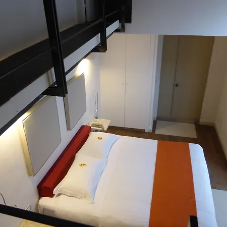 Micalò Art Affittacamere 4*