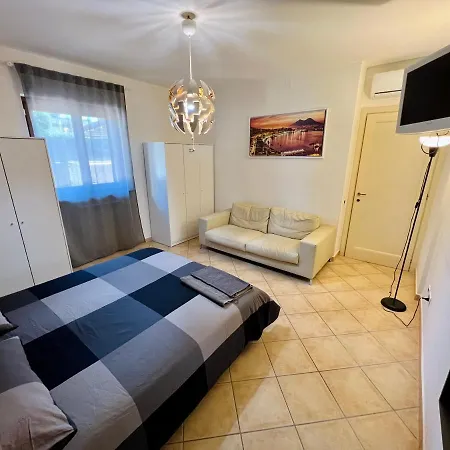 House Of Mola Apartment