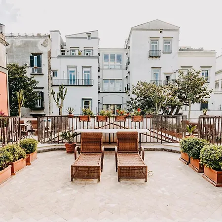 Costantinopoli 104 Hotel Nápoles
