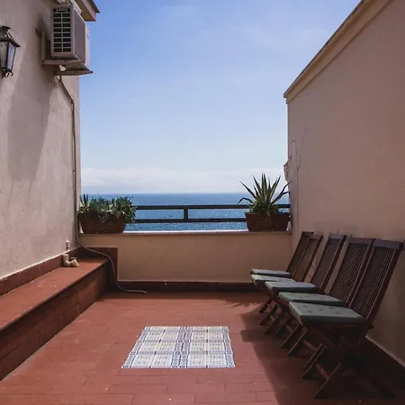 Bed & Breakfast Le Terrazze A Mergellina 2*