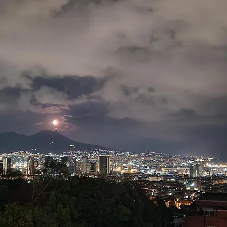 La Veduta 2* Nápoles