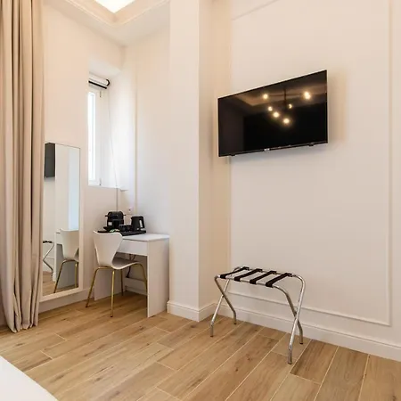 Unico Relais בית הארחה 5*