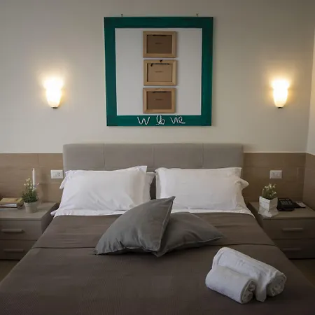 Ideal Walk 3* Neapel