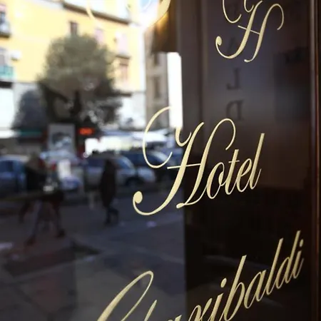 Garibaldi Hotel 3*