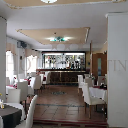 Hotel Martini 3*