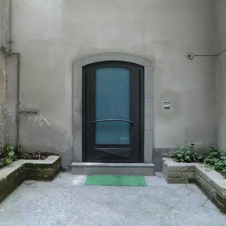 In The Heart Of Apartment Naples