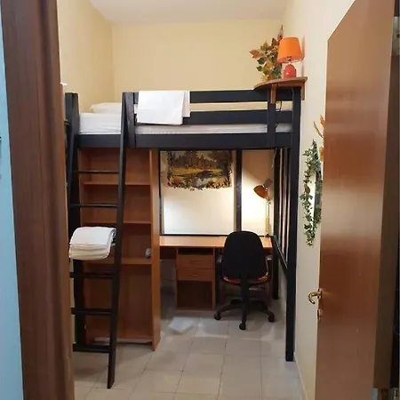 Appartamento Napolix Centro, Intero Appartamentino, Casa Vacanze, Tricamere Nel Cuore Di